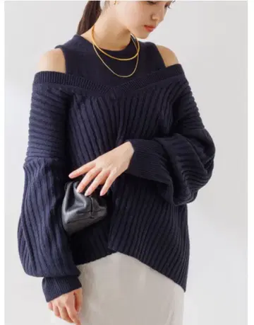 루즈비프 니트 앙상블