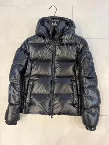 TATRAS BELBO 블랙 다운 자켓 후드 부착