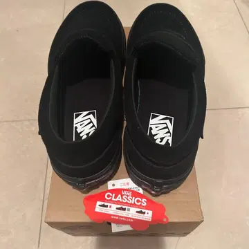 VANS / V196CFCN 로퍼