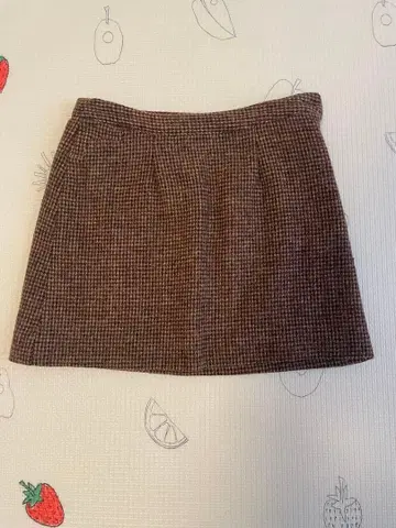 시오노 카렌 씨 개인물품 A.P.C. 미니 스커트