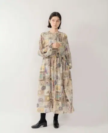 이번 시즌 로이스크레용 패치워크 원피스