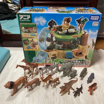 아니아 빙글빙글 마운틴 동물 피규어 포함 사자 기린 코끼리