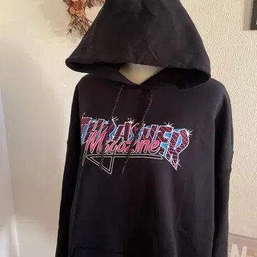 THRASHER 블랙 후드 부착 후드티 LL