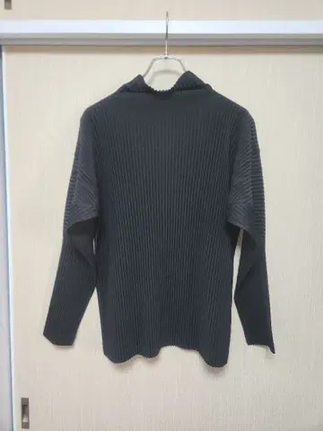 옴므 플리세 베이직 터틀넥 사이즈 2