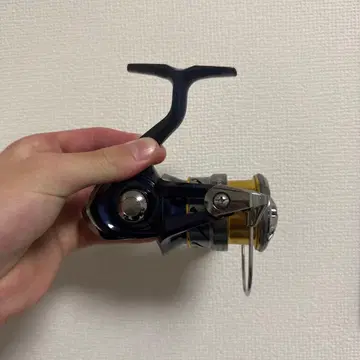 DAIWA CREST LT 2500S-XH 스피닝 네이비/골드