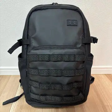 [ 새상품급 ] Under Armour 블랙 백팩