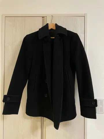 UNITED ARROWS 블랙 피코트 애로우즈 숏코트