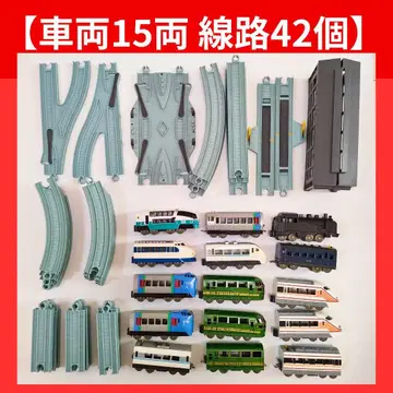 [쁘띠 기차] 차량 15량 선로 41개 차고 1개
