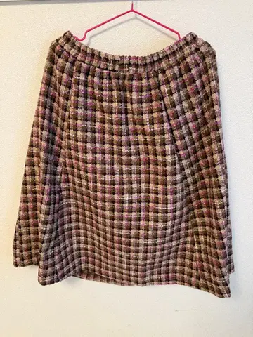 스커트 핑크와 브라운 트위드 패턴 빅 사이즈