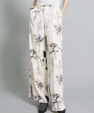 택 포함 아키라 나카 팬츠 belenpants 보태니컬 무늬 꽃무늬