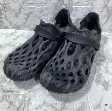 MERRELL 블랙 샌들