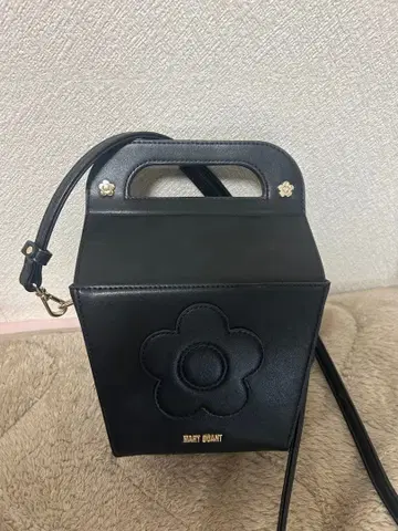 MARY QUANT 블랙 숄더백