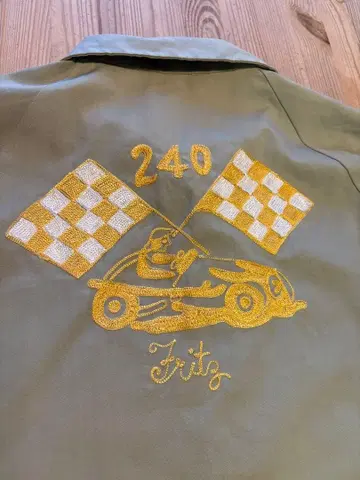 towncraft 빈티지 스윙탑 자수 체인 스티치