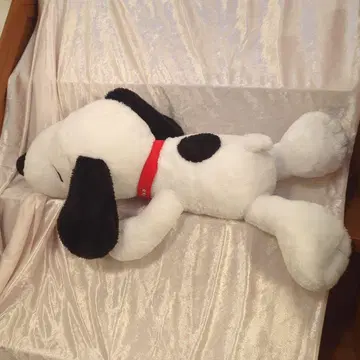 [ 유니버설 스튜디오 재팬 ] 새상품급 스누피 봉제 인형