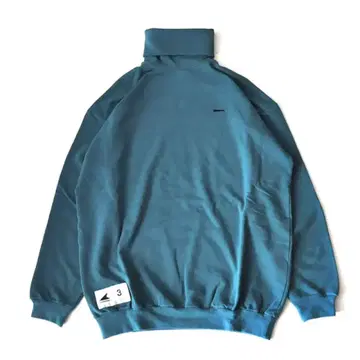 DESCENDANT CYLINDER TURTLE NECK SIZE2