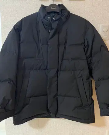 유니클로 다운 자켓 블랙