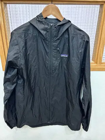 파타고니아 후디니 자켓 M 사이즈 새상품급