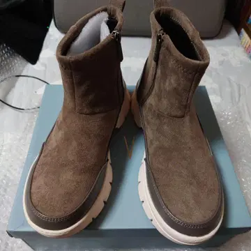 a.v.v 브라운 숏부츠