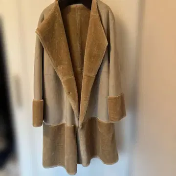 노카라 페이크 퍼 무스탕 코트 사이즈 38