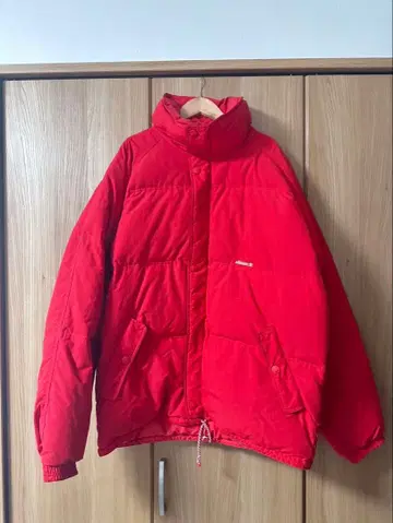 ellesse 레드 다운 자켓