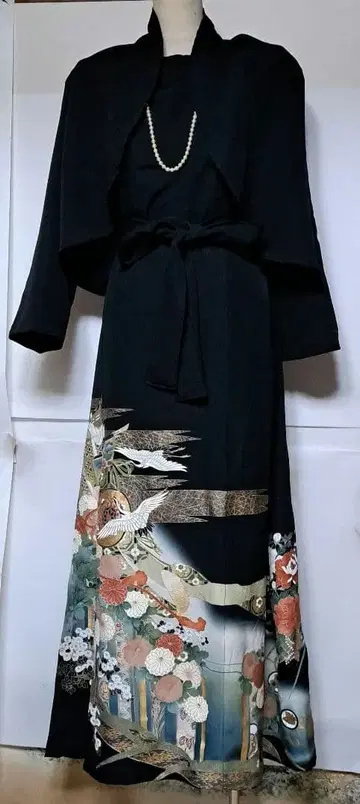 토메소데 리메이크 볼레로 포함 롱 드레스 꽃무늬와 학 무늬