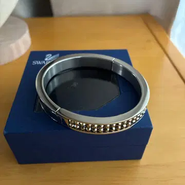 SWAROVSKI 뱅글 #4b
