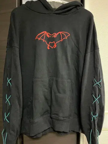 요네즈켄시 박쥐 후드티 L 사이즈