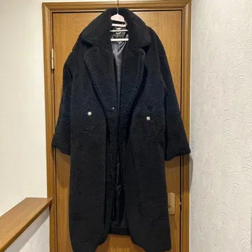 블랙 보아 롱 코트 Rady