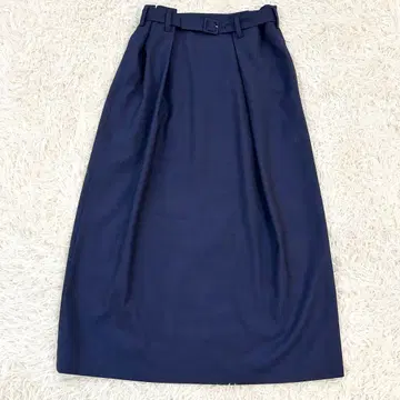 턱 들어간 롱 스커트 울 베이지 벨트