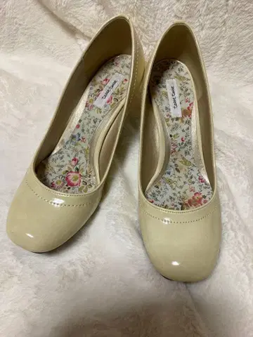 tasse tasse 베이지 펌프스 LL 사이즈