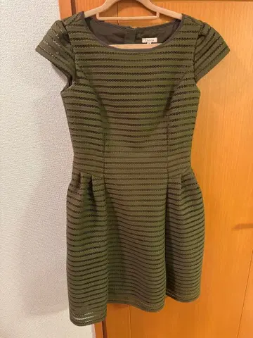 TOCCA 원피스 올리브 그린