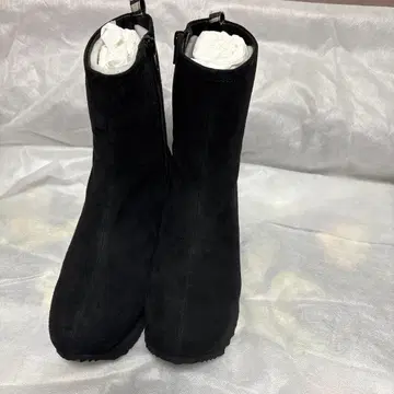 [ ALPHA CUBIC ] 블랙 스웨이드 웨지 부츠