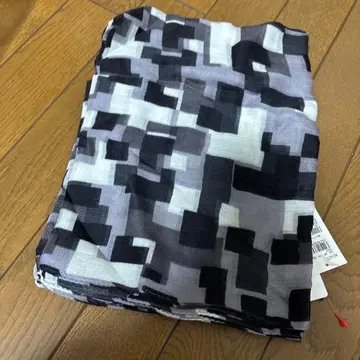 iCB 기하학 패턴 스톨 사이즈 F