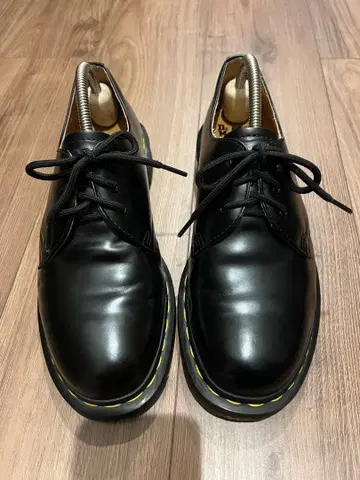 닥터마틴 1461 3홀 슈즈