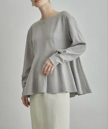 ROPE 페플럼 상의