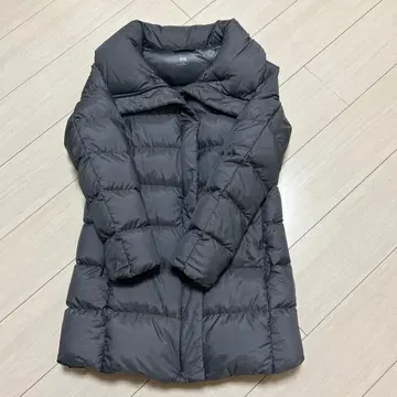 새상품급 유니클로 울트라 라이트 다운 엑스트라 웜 M