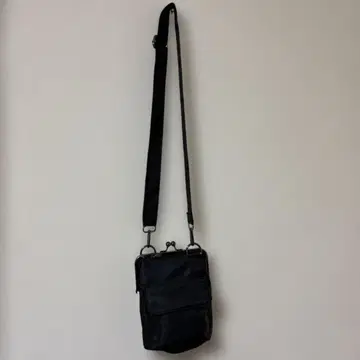 그라운드 Y 블랙 숄더백