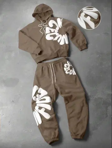 브라운 맨투맨 셋업 후드 부착