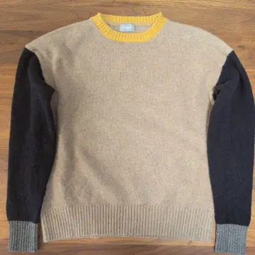 Mackintosh Philosophy 스웨터