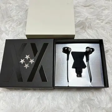 BUMP OF CHICKEN 20주년 기념 한정판 이어폰 미사용품