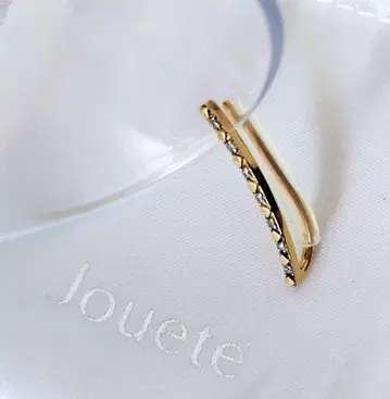 Jouete 스톤 장식 이어커프 약 3cm