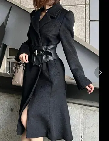 이토미 eat me 허리 마크 머메이드 코트 블랙 블랙