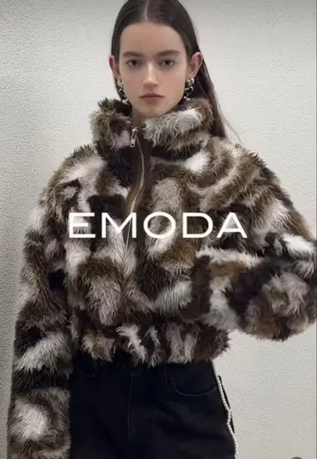 택 포함 새상품 EMODA 싱글 미니 보아 블루종 브라운