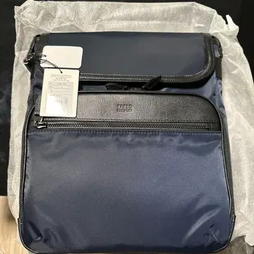 다케오 키쿠치 TAKEO KIKUCHI 숄더백