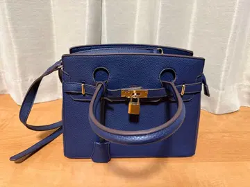 네이비 블루 핸드백