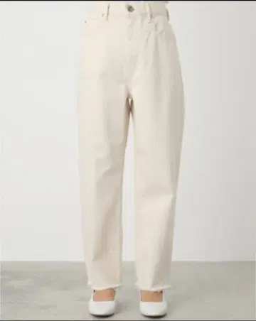 black by moussy CAW white denim