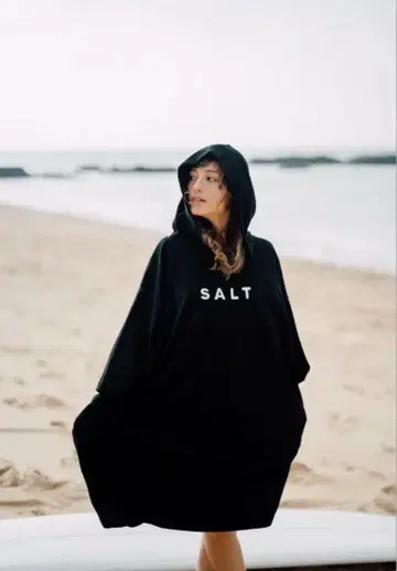 SALT 판초 블랙