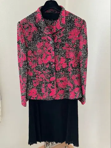 파티 드레스 꽃무늬 자켓과 플리츠 스커트 세트