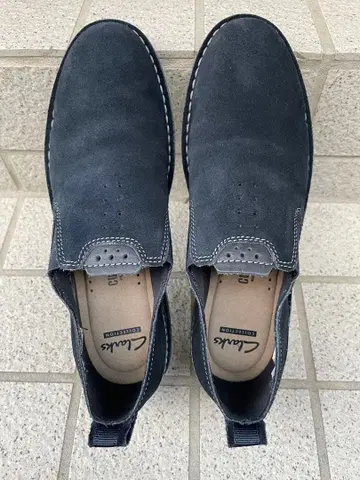 새상품급 Clarks 클락스 네이비 스웨이드 슬립온