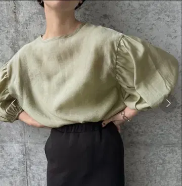 택 포함 새상품 select MOCA by son 시어 볼륨 슬리브 상의